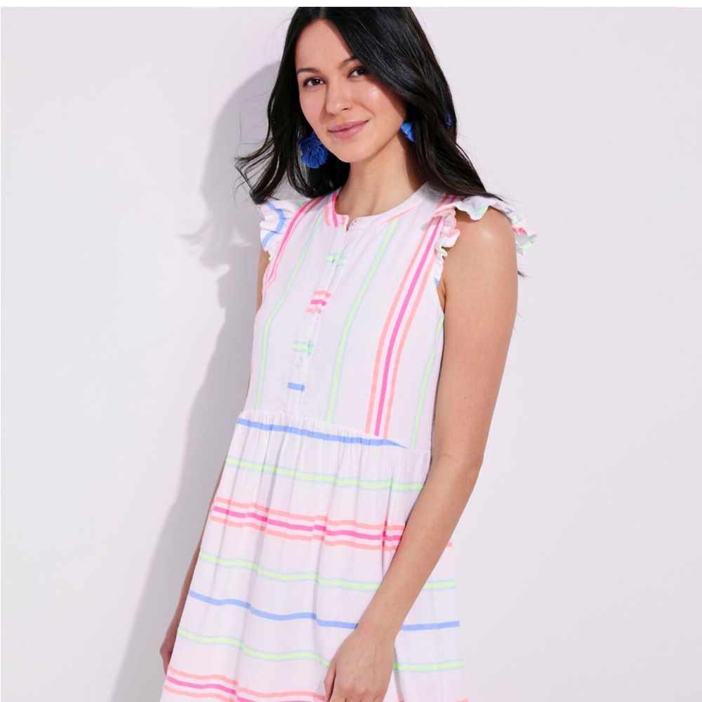 NWT Vineyard Vines beautiful multi striped dress